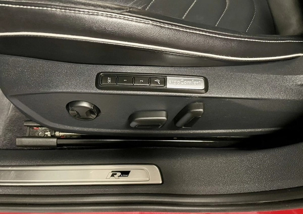 Volkswagen Arteon cena 112500 przebieg: 75000, rok produkcji 2017 z Gdynia małe 232